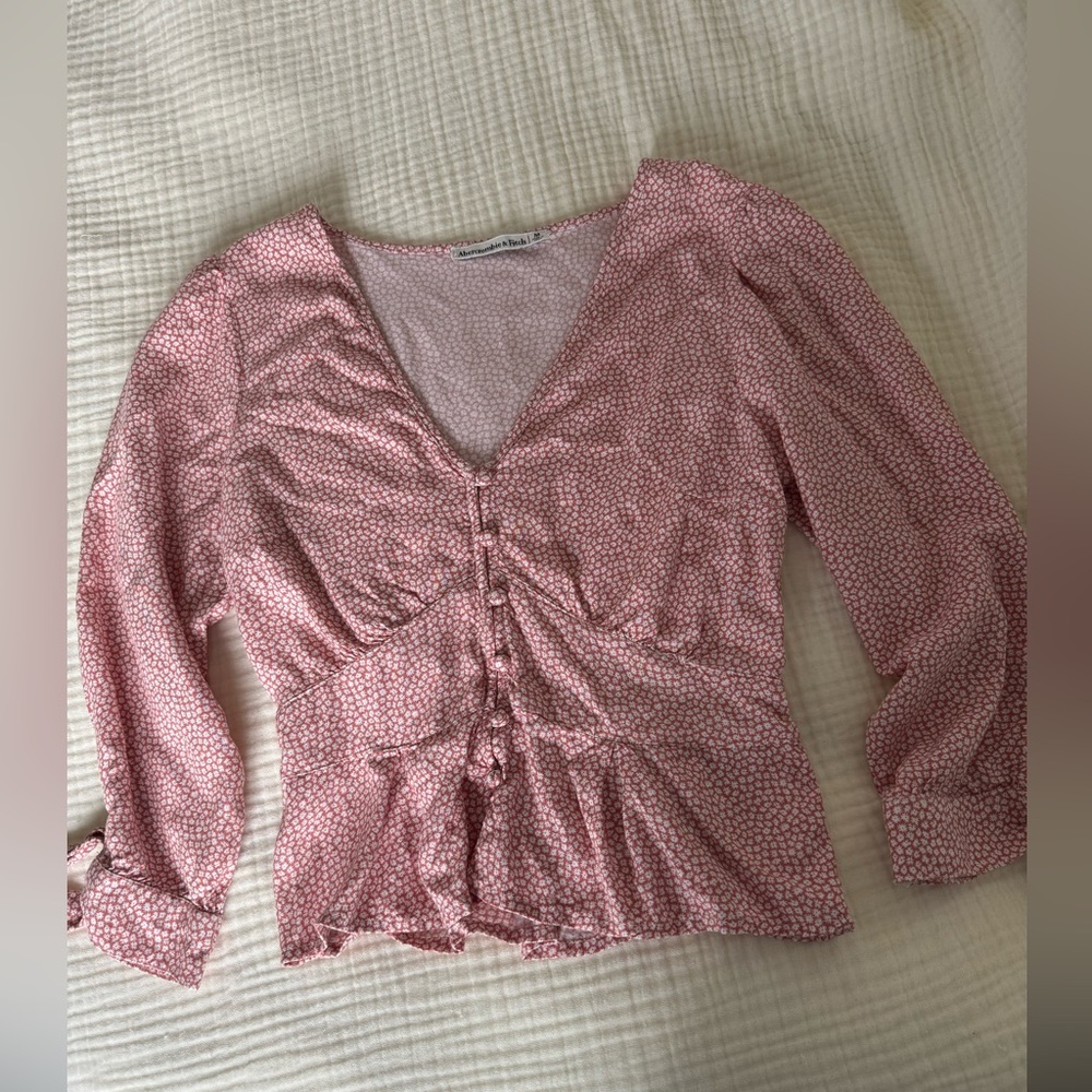 Abercrombie Cropped Blouse